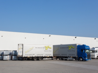 csereszekrenyes-aruszallitas-03