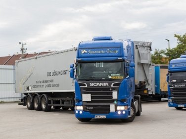 omlesztett-kipperes-aruszallitas-06